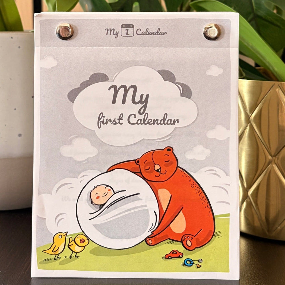 Changing table calendar for the first year of life